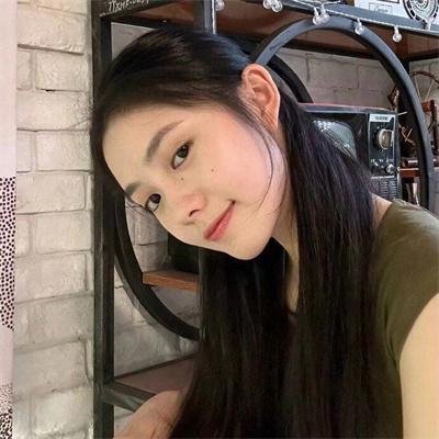 夏日午后的初缠爱恋